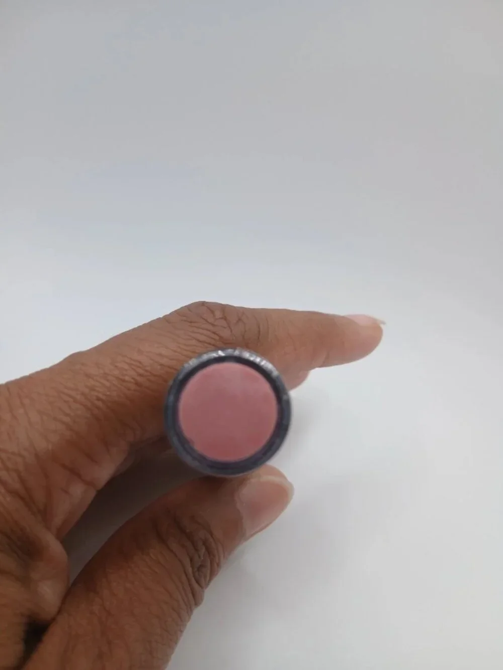 L.A. Girl Matte Flat Finish Velvet Lipstick, shade #GLC813 Hush